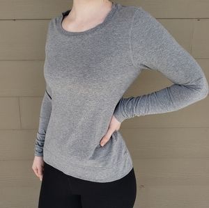 lululemon exercise top